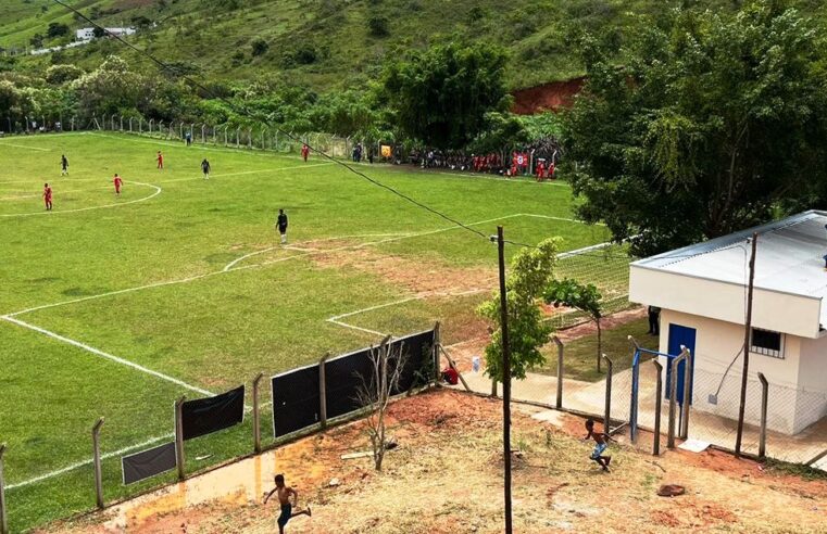 Campo de futebol amador do bairro Pedreira recebe obras de reforma e revitalização