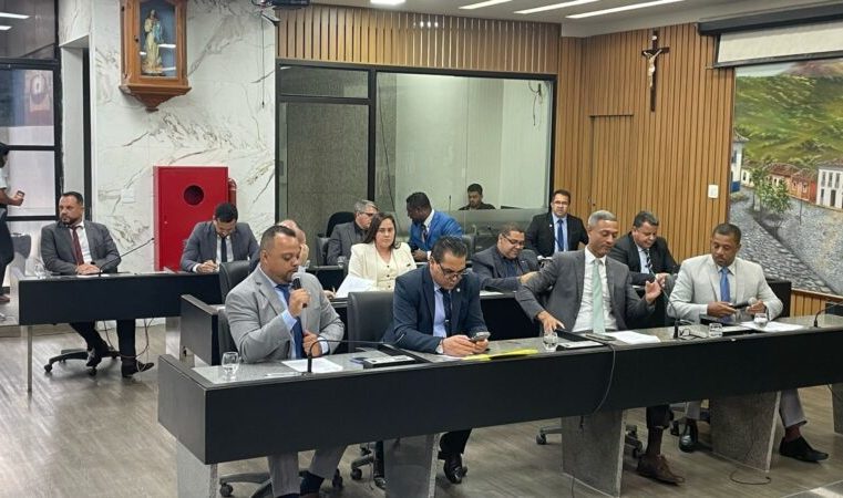 Pedido de vistas adia discussão sobre reajuste do servidor de 4,77%