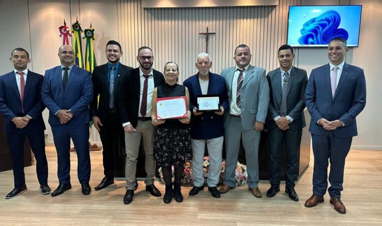 Hernani José de Castro recebe Cidadania Honorária, na Câmara de São Gonçalo
