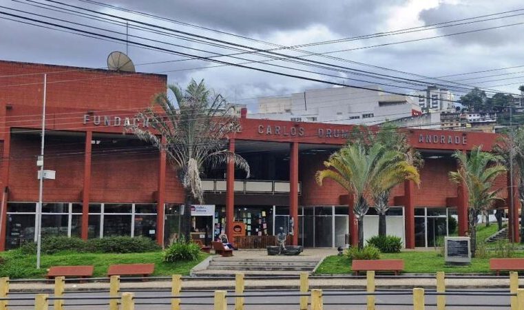 Sarau, teatro, dança, oficinas de música e stand-up, na Agenda Cultural da FCCDA