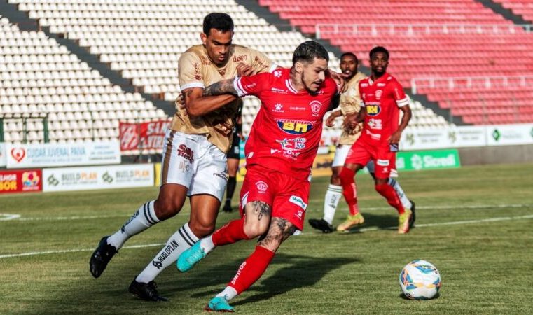 Valério volta a vencer fora de casa e mantém chances de classificação