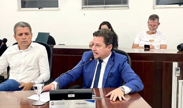 Audiência sobre duplicação da BR-381 em Monlevade, com participação dos vereadores de Itabira