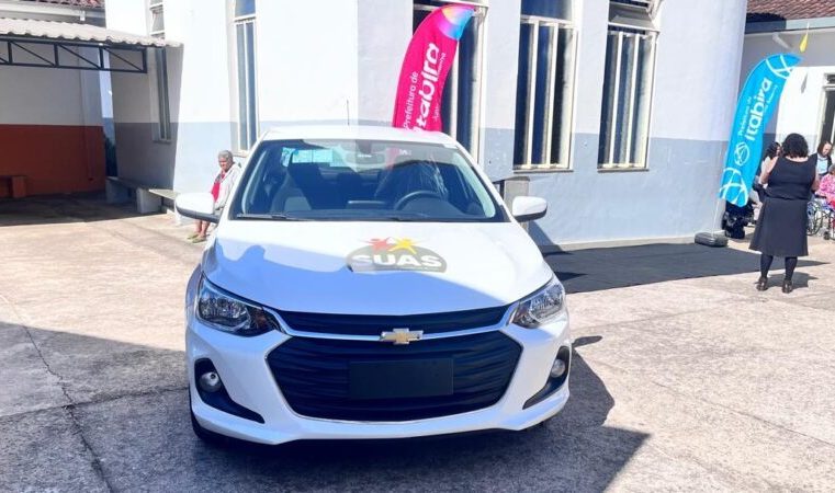 “Lar de Ozanam” recebe carro zero-quilômetro para ampliar a mobilidade da equipe