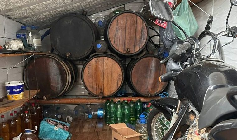 Operação da Vigilância Sanitária de Itabira apreende bebidas irregulares