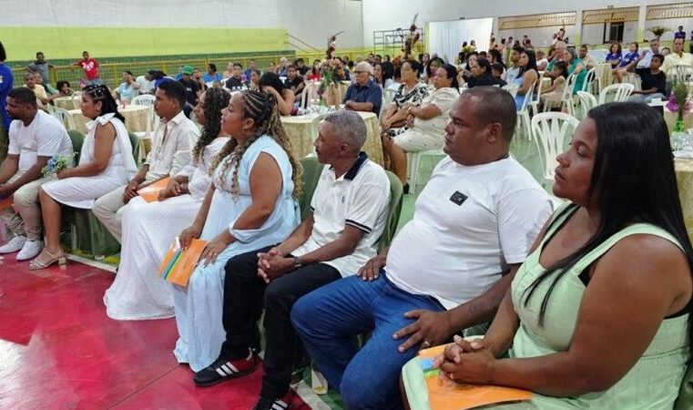 São Domingos do Prata realiza casamento comunitário com 38 casais