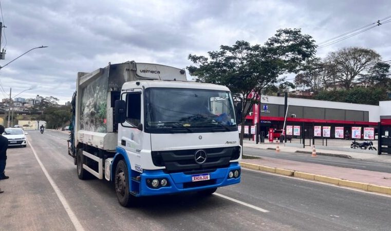 Na data que antecipa a celebração do Dia do Servidor Público, Itaurb mantém a coleta de lixo
