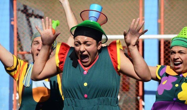 Monlevade: apresentação gratuita do espetáculo “O que, que tem na sua Cabeça?”