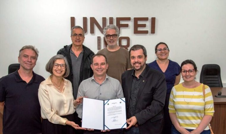 Unifei dá posse a novos pró-reitores com foco na permanência e inovação