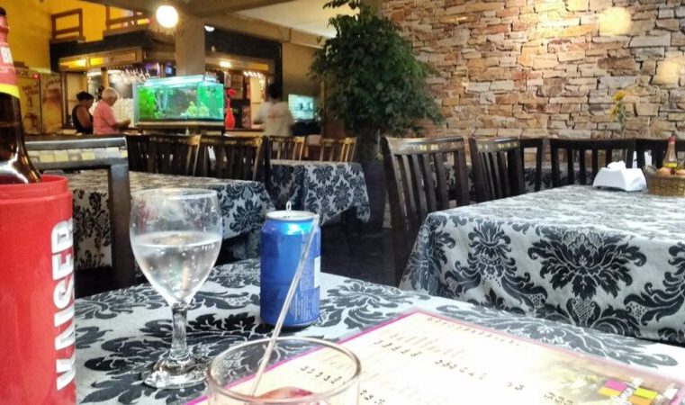 Confraternizações do final de ano aquecem movimento em bares e restaurantes