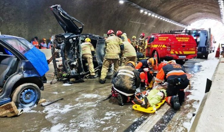 BR-381 realiza simulado em situação próxima a acidente de grande proporção