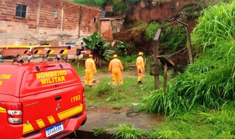 Chuvas: 6º Pelotão do Corpo de Bombeiros vistoria áreas de risco em Itabira