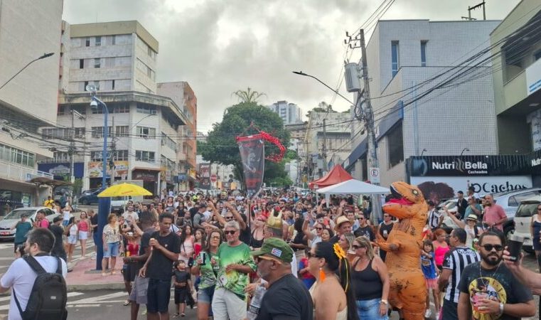 Pré-carnaval de Itabira terá pela 4ª vez o tradicional bloco Dinossauros Rock