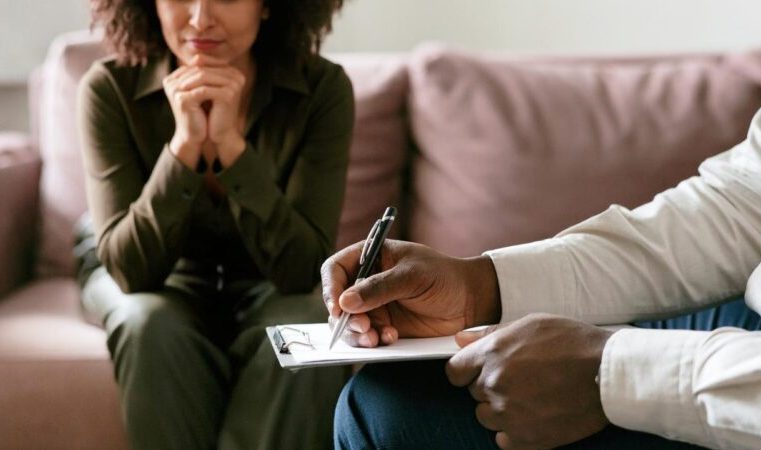 “Janeiro Branco”: os desequilíbrios hormonais impactam no bem-estar emocional