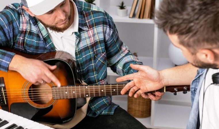 Credenciamento de professores de música para o projeto “Canto Coral Jovem da FCCDA”