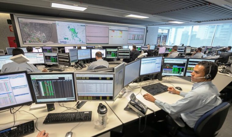 Chuvas: plano de contingência pretende mitigar danos na rede elétrica