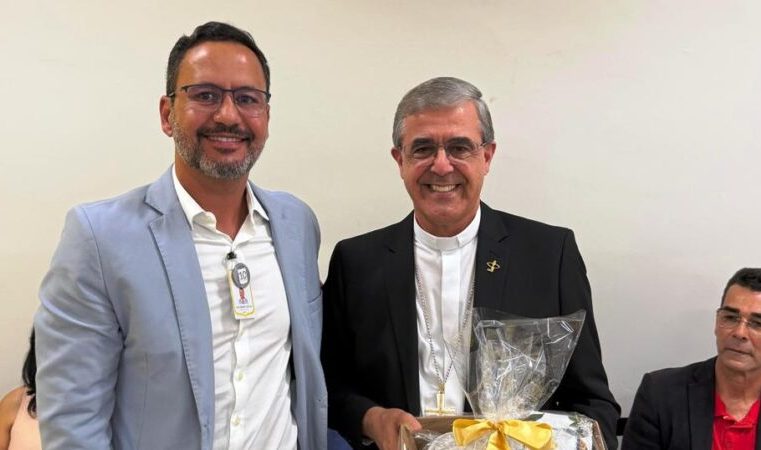 Dom Marco Aurélio Gubiotti se despede do HNSD após gerir a Irmandade mantenedora