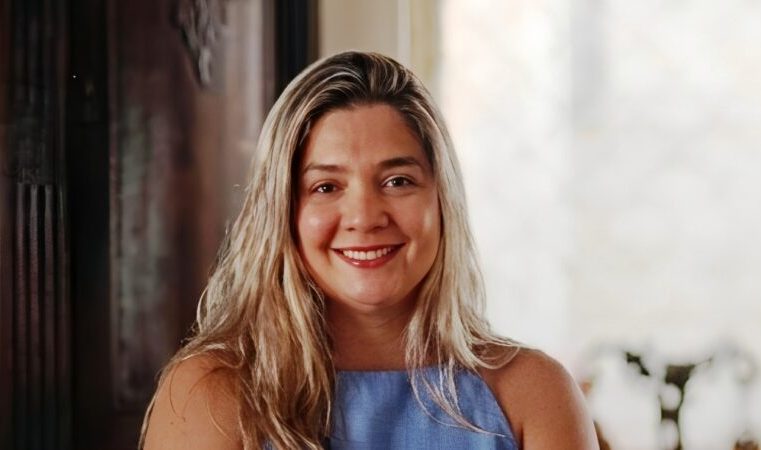 Participe do Sarau Literomusical na 6ª Semana de Incentivo à Literatura