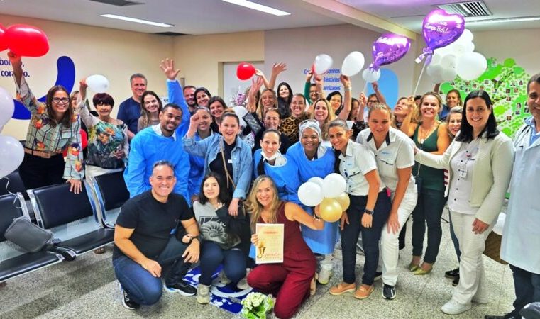 Unidade Oncológica da FSFX celebra recuperação de paciente