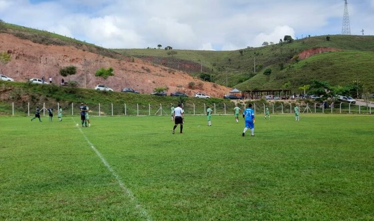 Prefeitura de Itabira inaugura primeiro campo iluminado. Bairro Pedreira é o escolhido