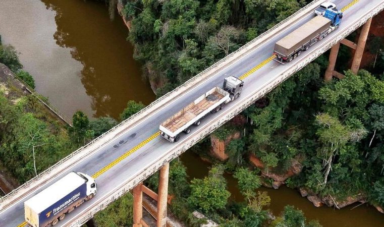 BR-381: reforço na operação, suspensão de obras e atendimento 24h/dia no feriadão