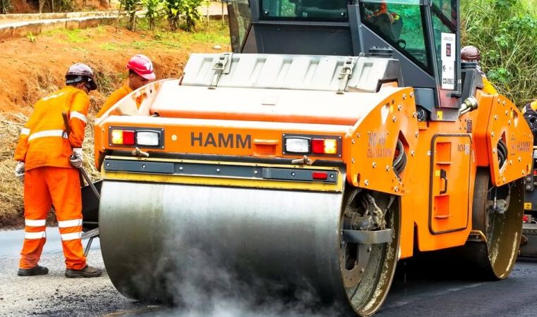 Obras de pavimentação, drenagem e conservação na BR-381. Confira os trechos