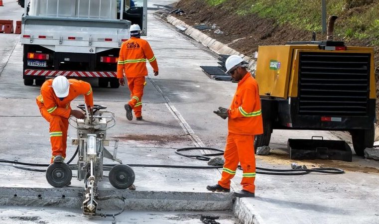 Manutenção na BR-381: Concessionária suspende obras em horários específicos do feriadão