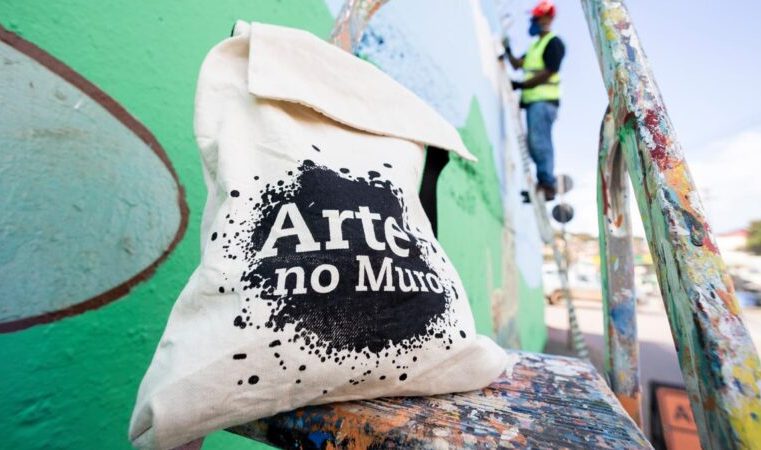 Itabira: oficinas de grafite pretendem transformar muros em obras de arte
