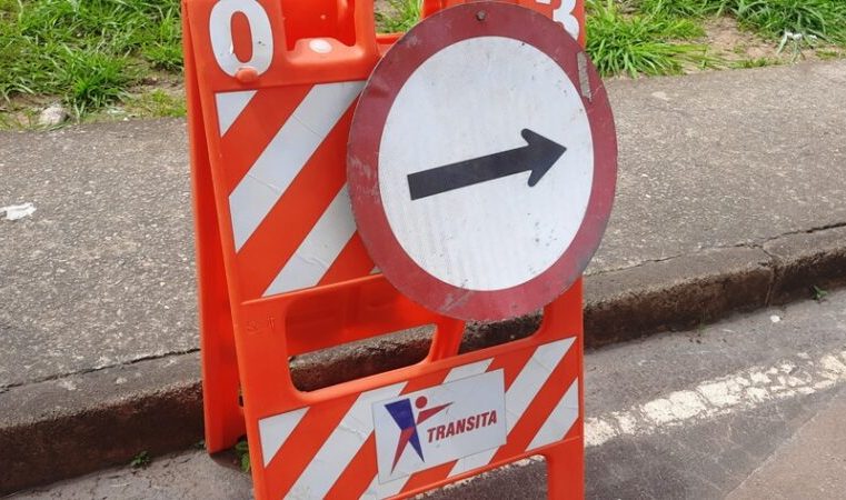 Confira rotas alternativas com interdição parcial da avenida Mauro Ribeiro