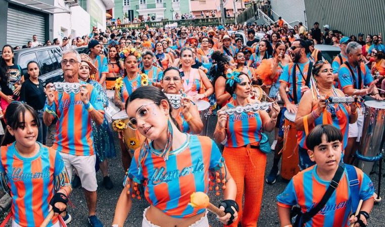 Projeto de formação musical e cultural para interessados em fazer parte do Bloco Altamente