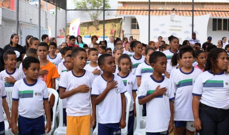 Volta às aulas em Itabira. Rede Pública de Ensino aguarda quase 9,5 mil alunos