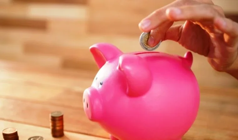 Levantamento indica que boa parte da população não mantém reserva financeira de emergência