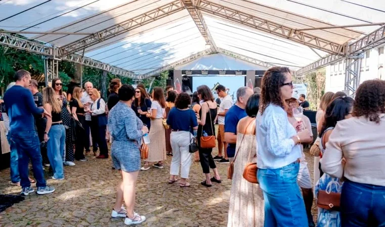 Nova experiência em Itabira: 1º Festival de Vinhos reúne cerca de 500 pessoas