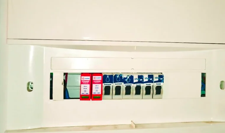 Cemig orienta sobre proteção de eletrodomésticos com equipamento contra raios